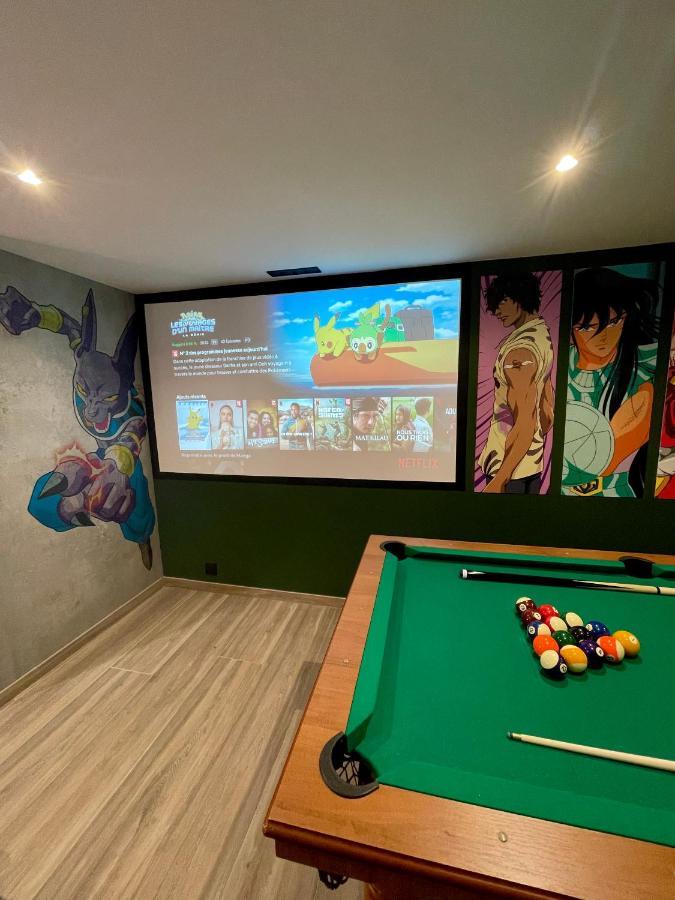 Capsule Manga - Jacuzzi - Billard - Nintendo Switch - Netflix